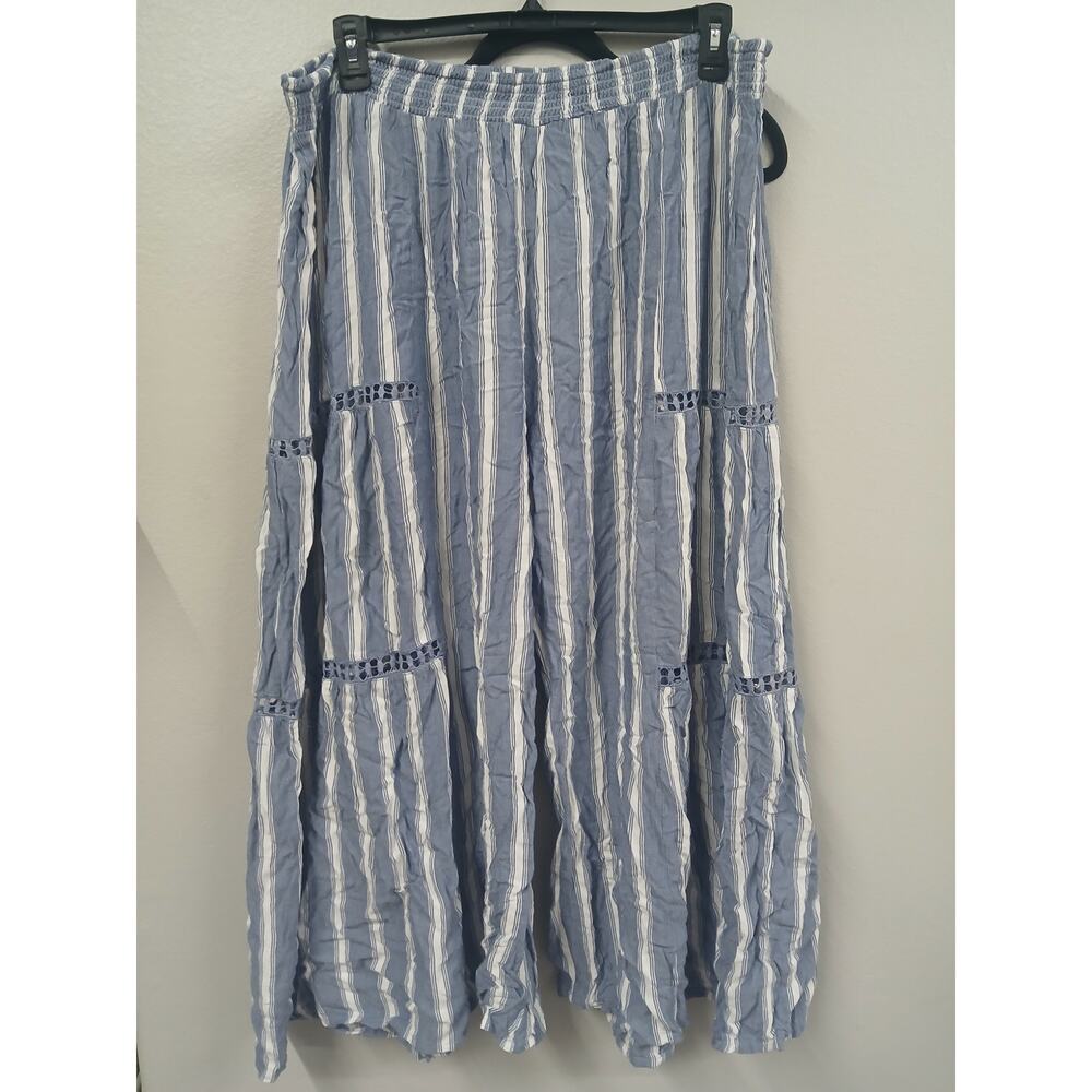 Angie bohemian-style high waisted wide legged pants. XL